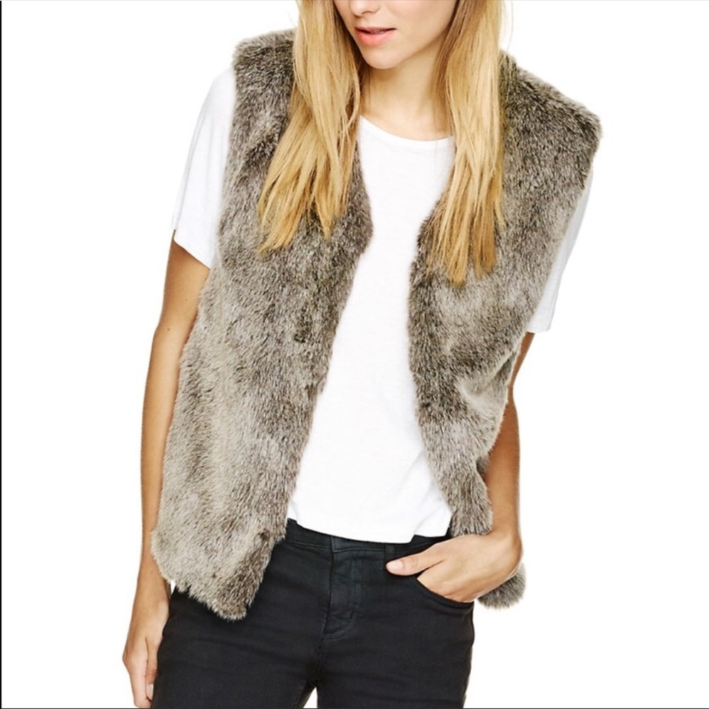 Women’s Fur Vest- Aritzia
